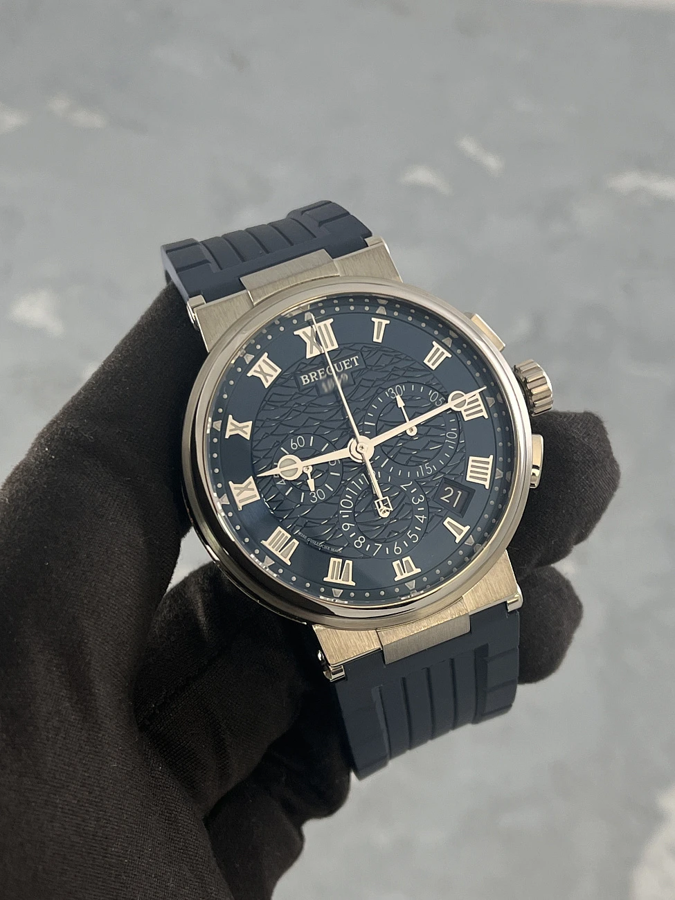 Часы Breguet  Marine Chronograph White Gold Blue Dial  5527BBY2/5WV