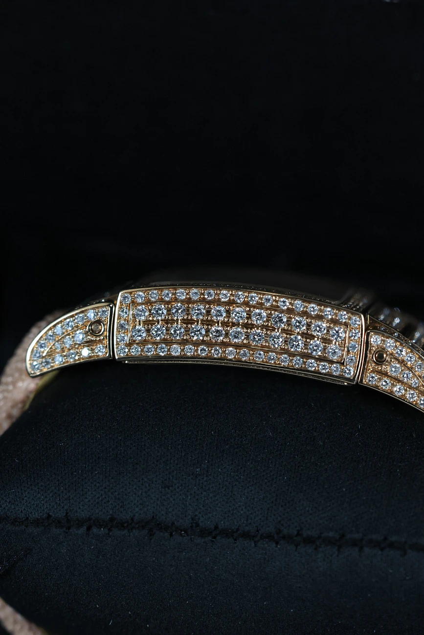 Часы De Grisogono  Instrumentino Uno Mother Of Pearl  INSTRUMENTINO