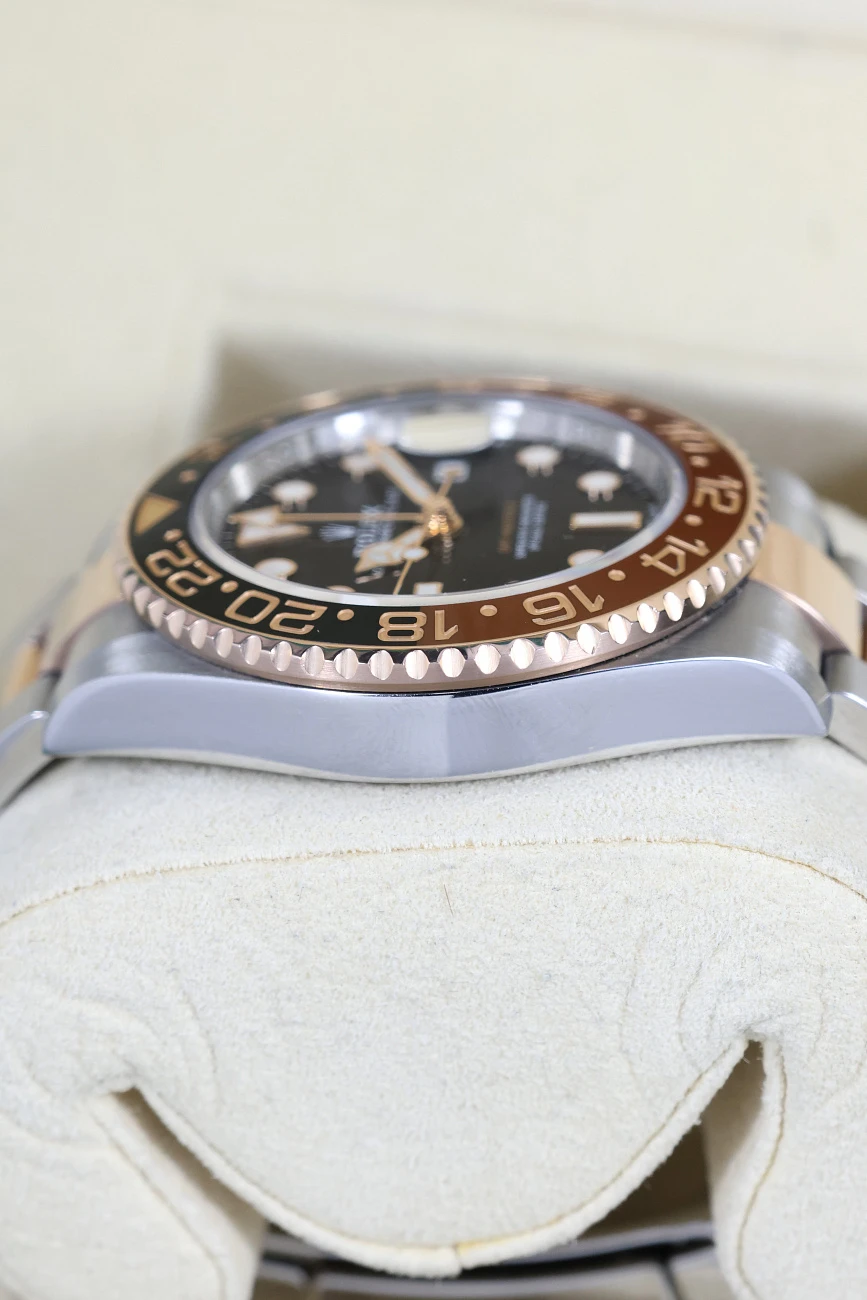 Часы Rolex  Gmt Master Rootbeer Two Tone  126711CHNR