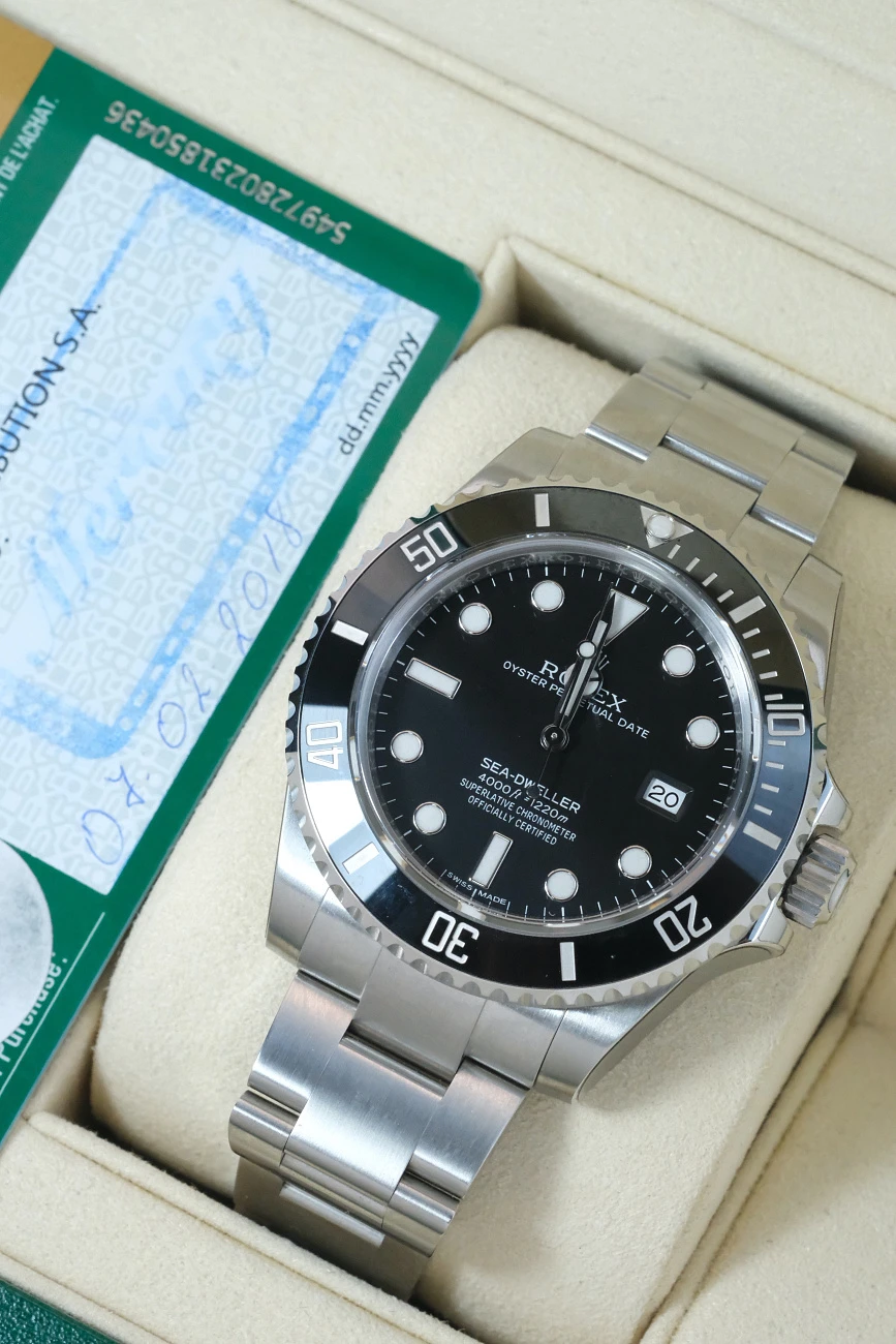 Часы Rolex  Sea-Dweller 40Mm Full Stickers Discontinued Model  116600
