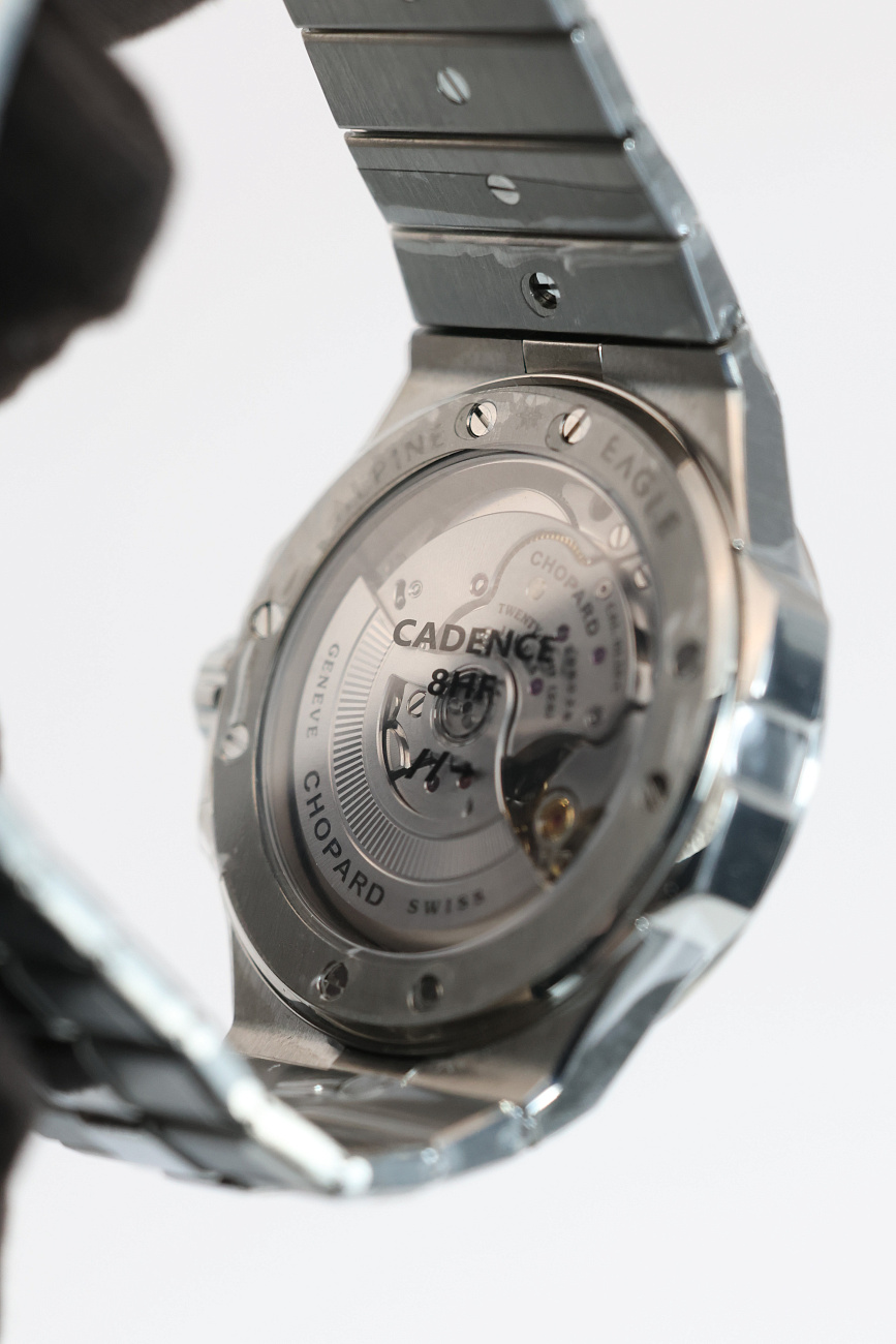 Часы Chopard  ALPINE EAGLE CADENCE 8HF TITANIUM 41 MM Limited Edition  298600-3005