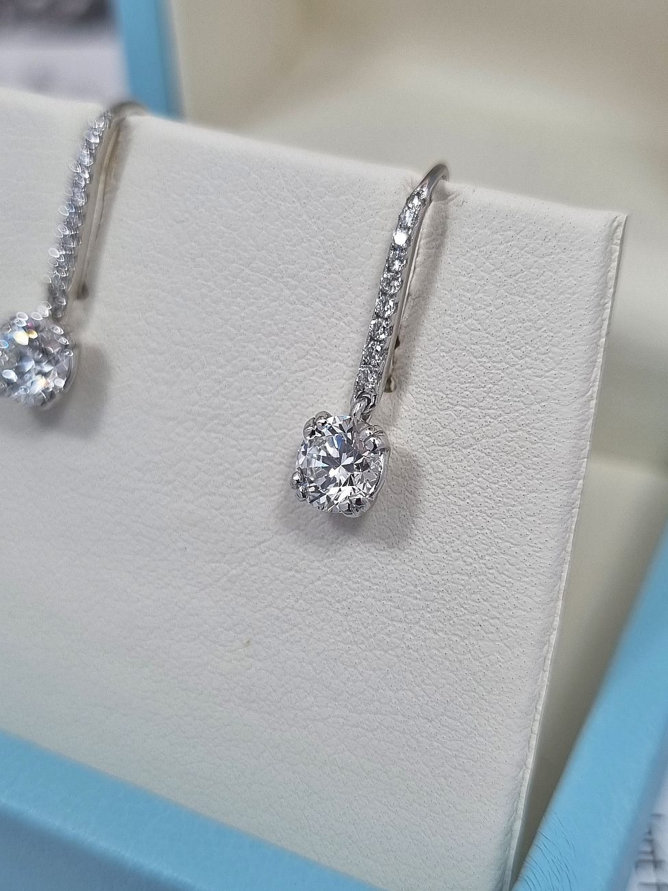 Украшение GIA  Серьги 0,73/0,73 ct. F/Internally Flawless &quot;Round Diamond&quot;   