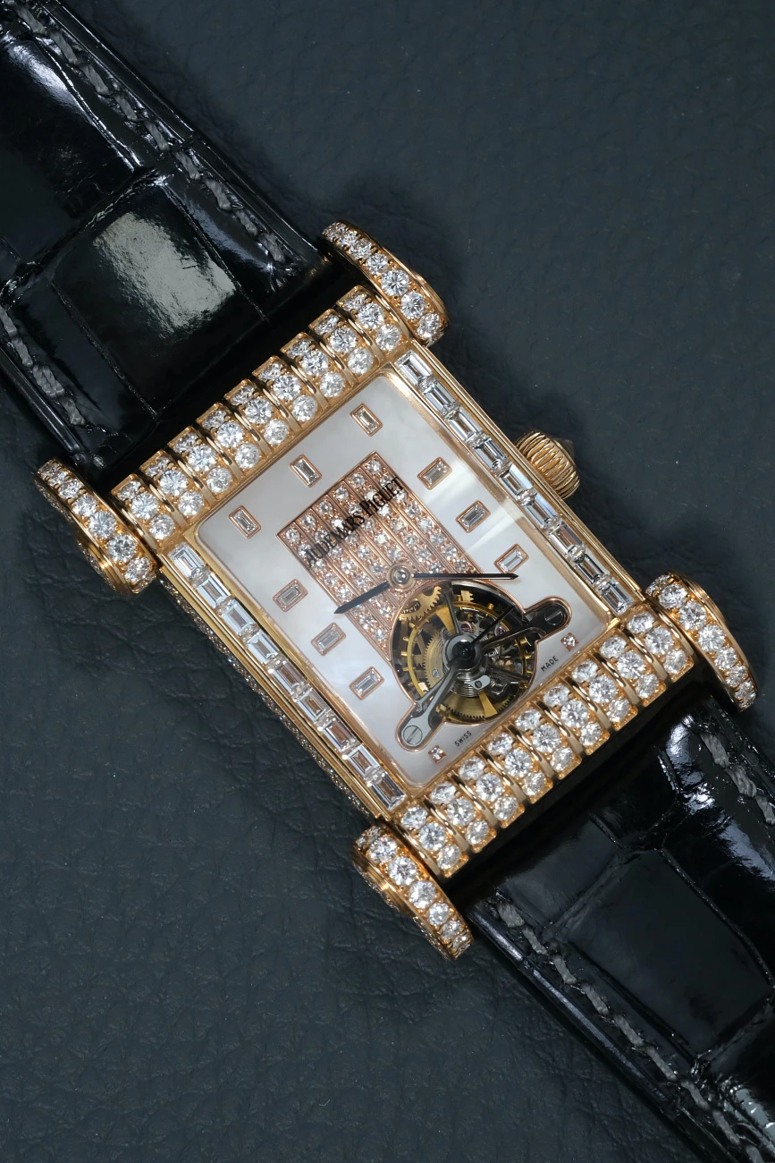 Часы Audemars Piguet  Canape Tourbillon Rose Gold  259510R.Z.0001CR.08