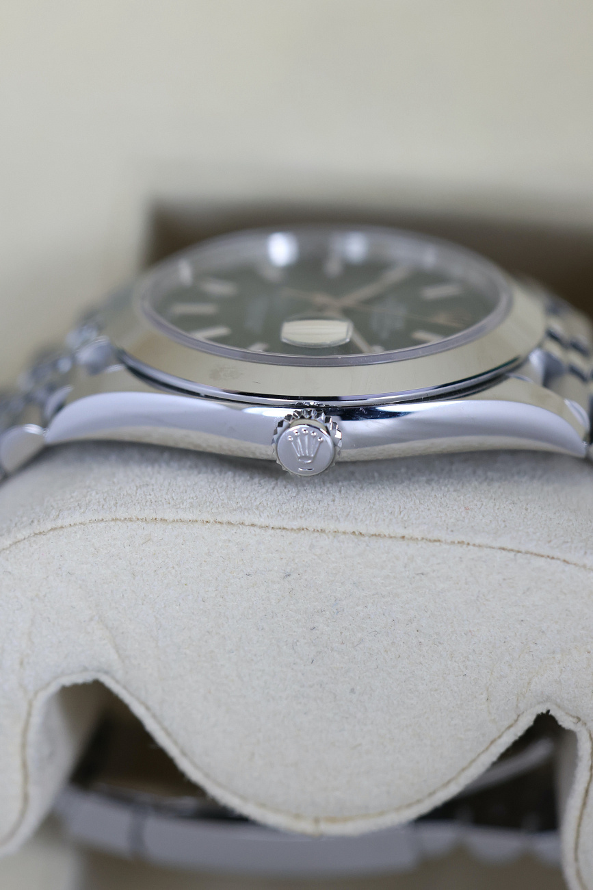 Часы Rolex  Oyster Perpetual Datejust 41 Mm Mint Green  126300