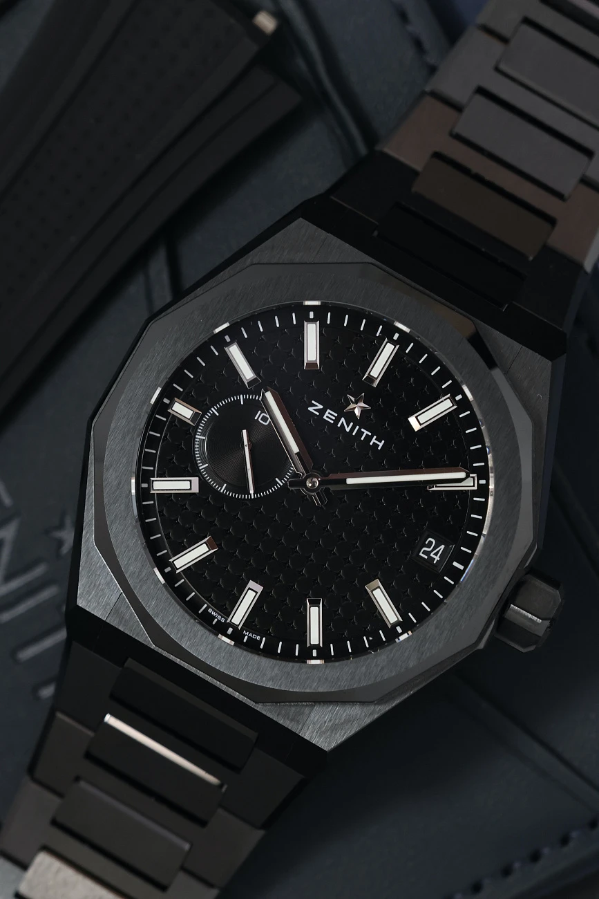 Часы Zenith  Defy Skyline Black Ceramic  49.9300.3620/21.I001