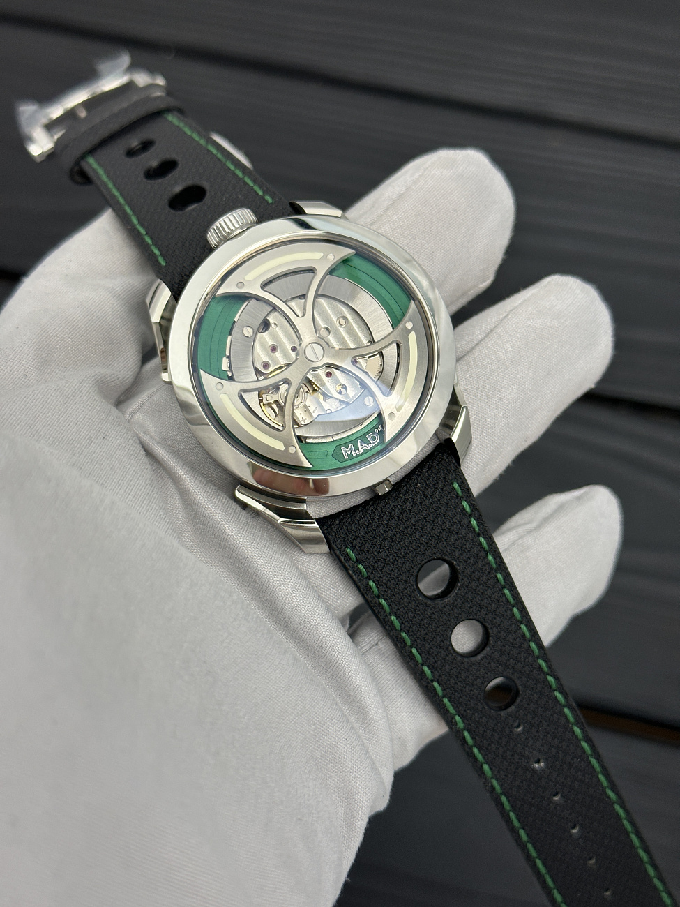 MB&F в наличии в Москве в &quot;Мануфактуре&quot;! 