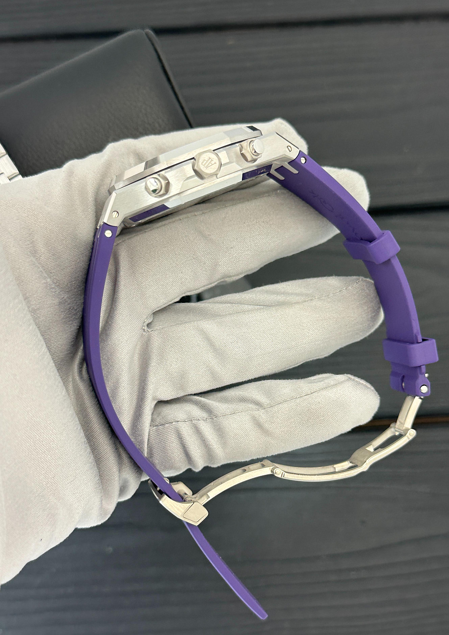 Часы Audemars Piguet  Royal Oak Selfwinding Chronograph White Gold  26240BC.OO.1320BC.01