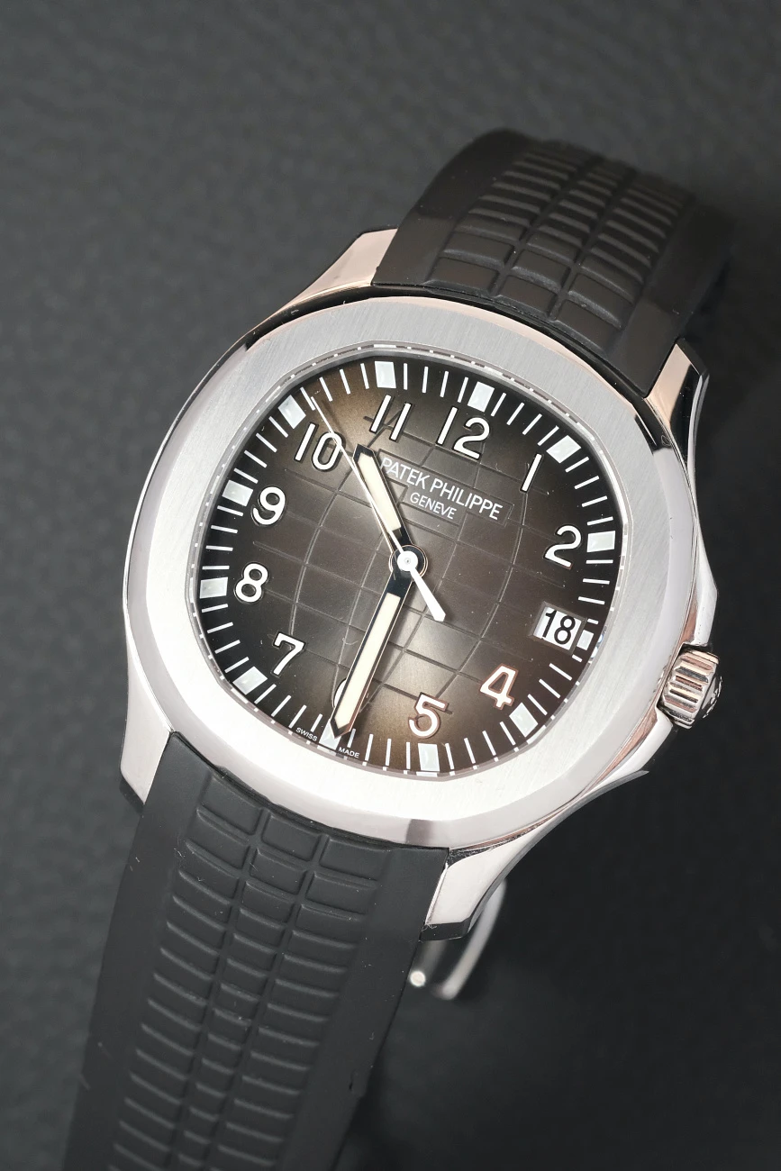 Часы Patek Philippe  Aquanaut Jumbo Steel  5167A-001