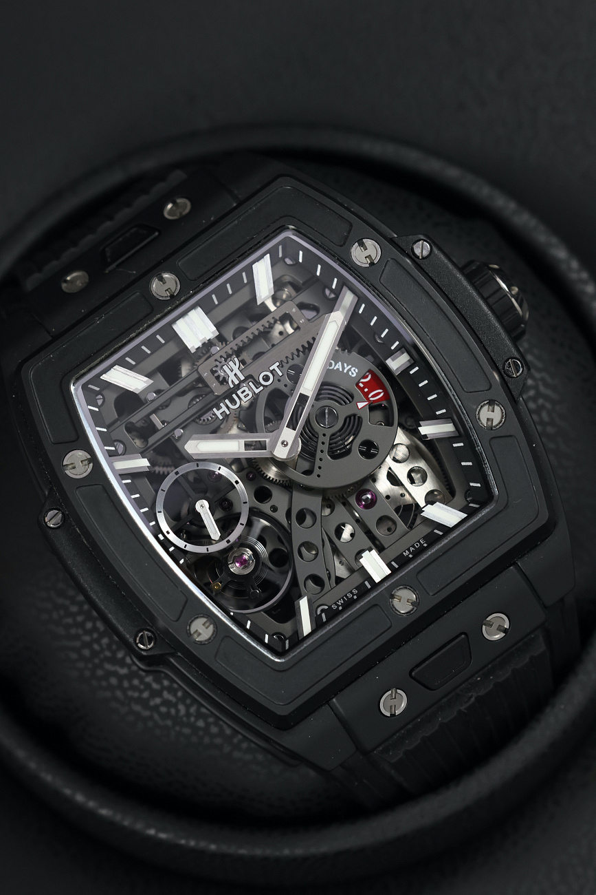 Часы Hublot  Spirit Of Big Bang Meca-10 Black Magic  614.CI.1170.RX