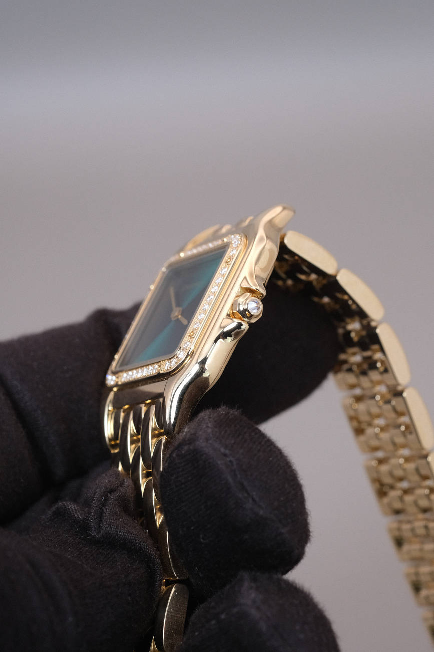 Часы Cartier  Panthere Medium Yellow Gold Diamonds  WJPN0037