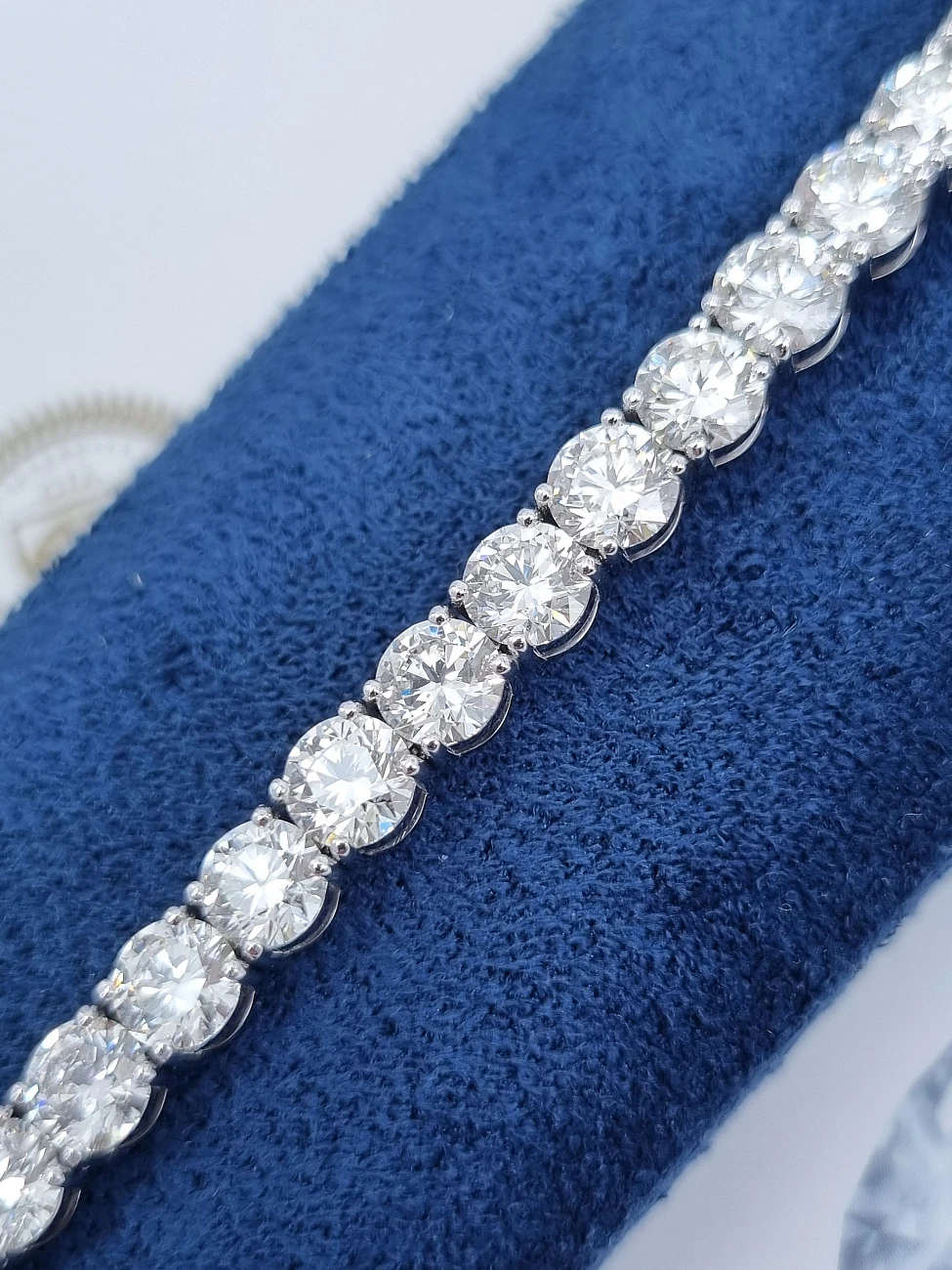 Украшение GIA  Браслет с бриллиантами 17,72 ct. I/VS+   