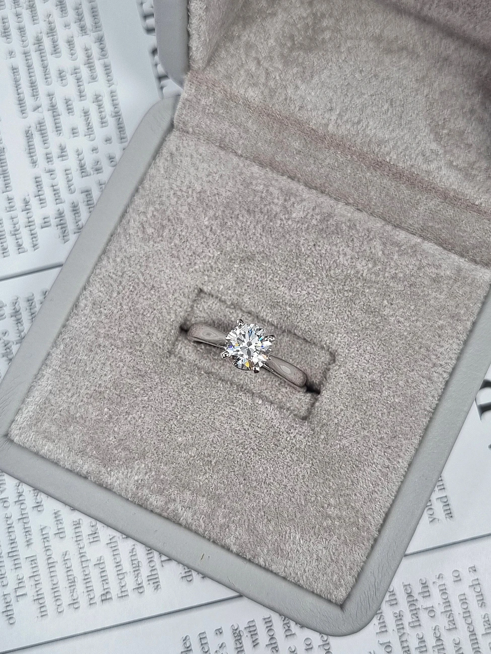 Украшение GIA  Кольцо 1,01 ct. G/Si1 (3 Excellent)   