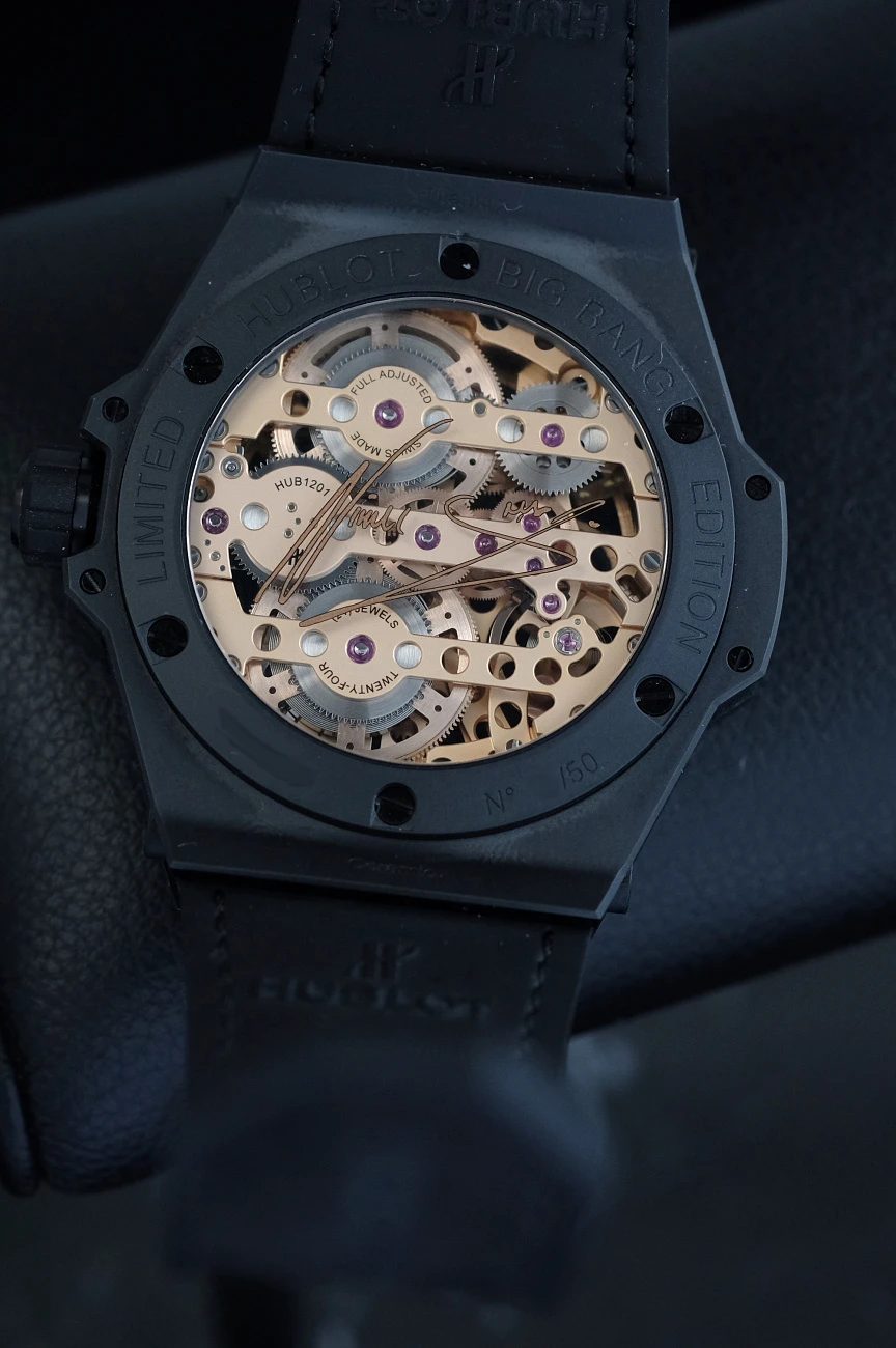 Часы Hublot  Big Bang Nicky Jam Ceramic X Setting  414.CI.4010.LR.4096.NJA19
