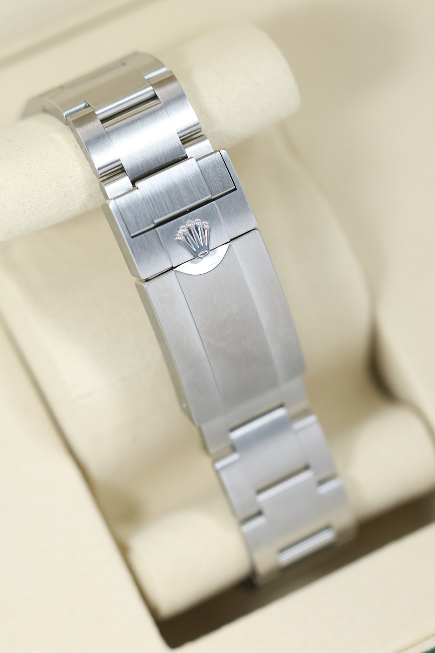 Часы Rolex  Oyster Perpetual Air King   126900
