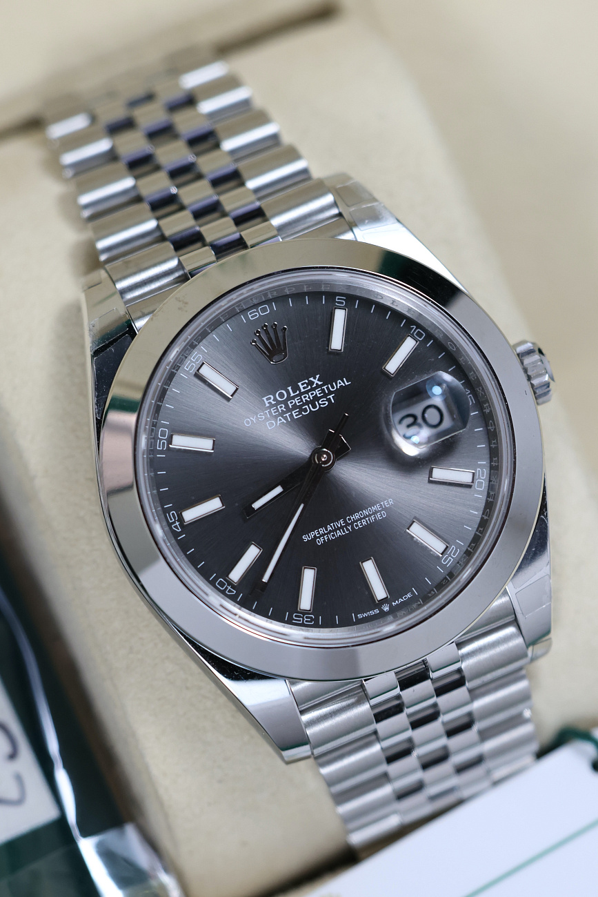 Часы Rolex  Oyster Perpetual Datejust 41 Mm Dark Rhodium  126300