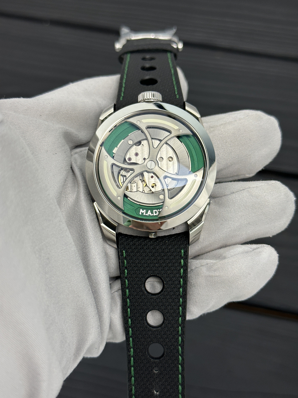 MB&F в наличии в Москве в &quot;Мануфактуре&quot;! 