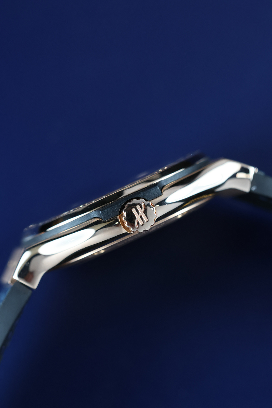 Часы Hublot  Fusion Lapis Lazuli Dial and Diamonds Limited Edition  