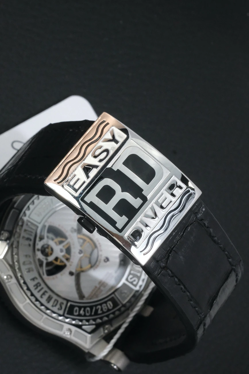 Часы Roger Dubuis  Easydiver K10 Tourbillon  SE48 05 7.N/9 K9/K10