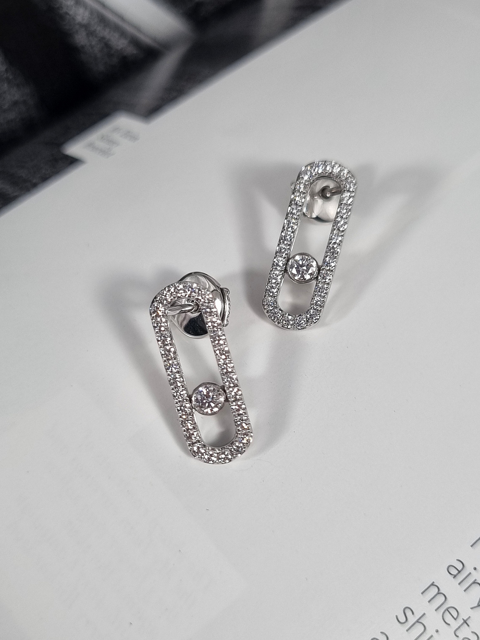 Украшение MESSIKA  Move Uno Diamond Pavé Earrings  12183-WG 