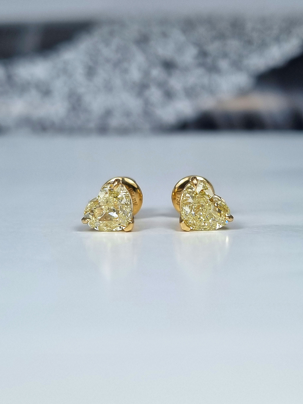 Украшение NO NAME  Серьги с бриллиантами 1,00/1,01 ct.   