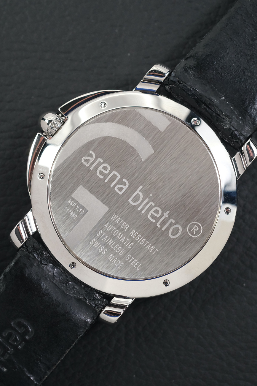 Часы Gerald Genta  Gérald Genta Arena Bi-Retro Steel And Diamonds 45Mm  BSP.Y.10 