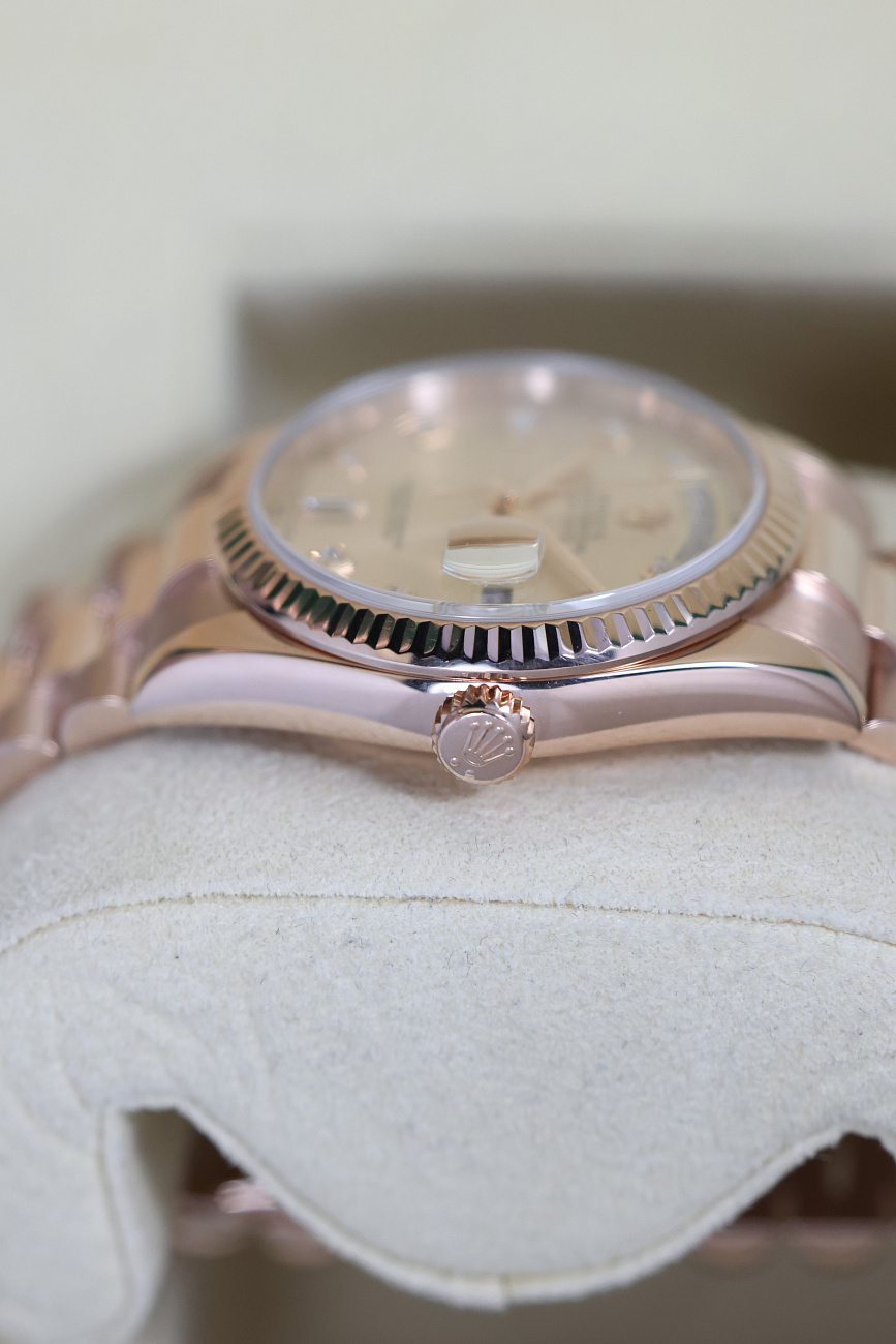 Часы Rolex  Day Date President 36mm Rose Gold  118235F