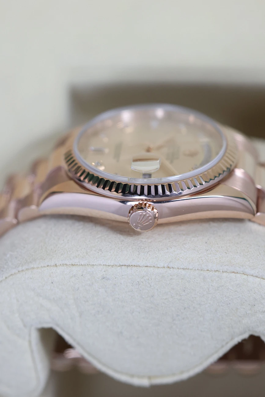 Часы Rolex  Day Date President 36mm Rose Gold  118235F