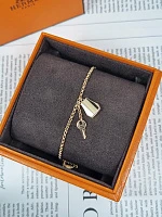 Украшение Hermès  Kelly Clochette bracelet, small model  H220467B 00ST 