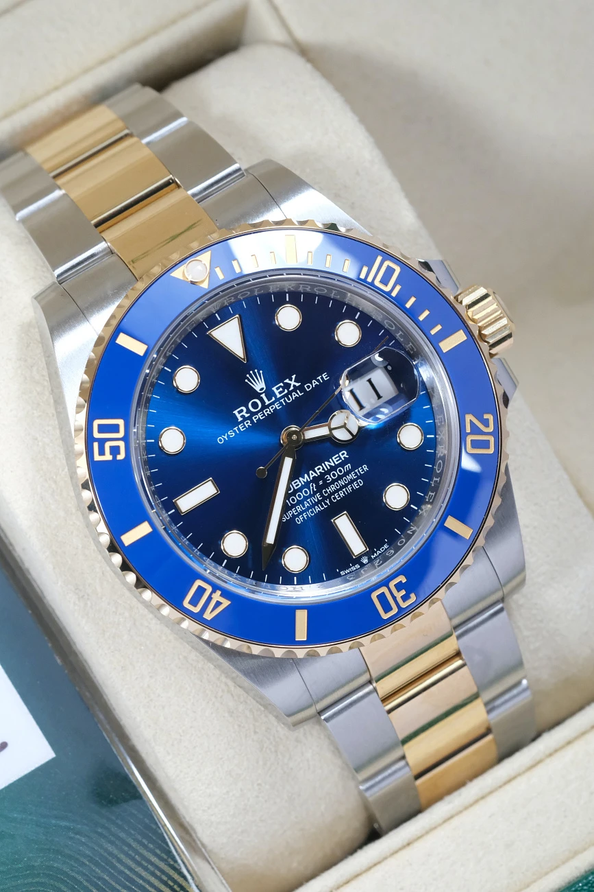 Часы Rolex  Submariner Steel &amp; Yellow Gold 41Mm  126613LB
