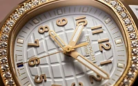 Заказать Patek Philippe  Aquanaut Luce  5269/200R-001
