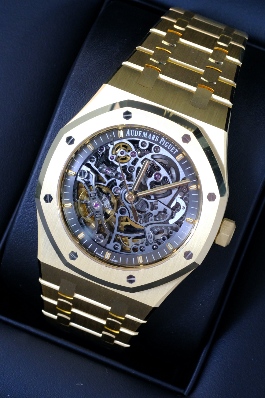 Часы Audemars Piguet  Royal Oak Double Balance Wheel Openworked 41Mm Yellow Gold  15407BA.OO.1220BA.01