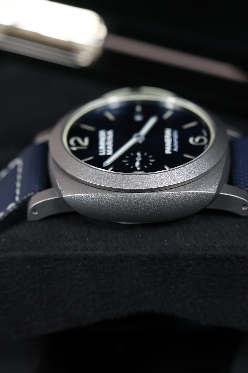 Часы Panerai  Luminor Marina 70 Years Anniversary. Гарантия 70 лет  PAM01117