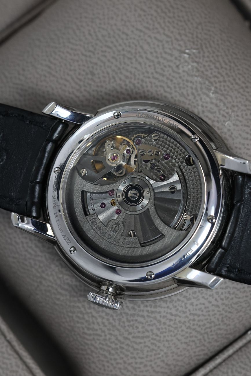 Часы Arnold & Son  Instrument Collection Tbr  1ARASSO1A