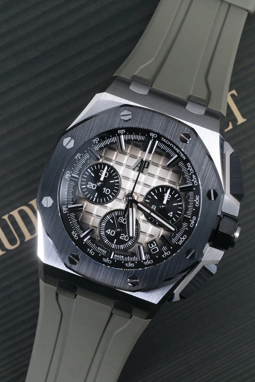 Часы Audemars Piguet  Royal Oak Offshore Selfwinding Chronograph 43Mm  26420SO.OO.A600CA.01