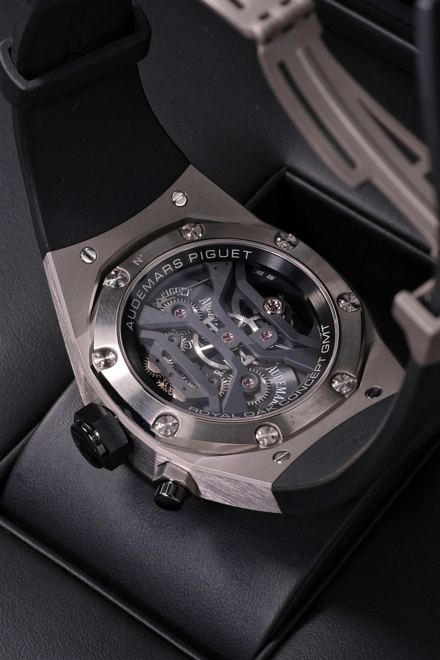 Audemars Piguet в наличии в Москве в &quot;Мануфактуре&quot;! 