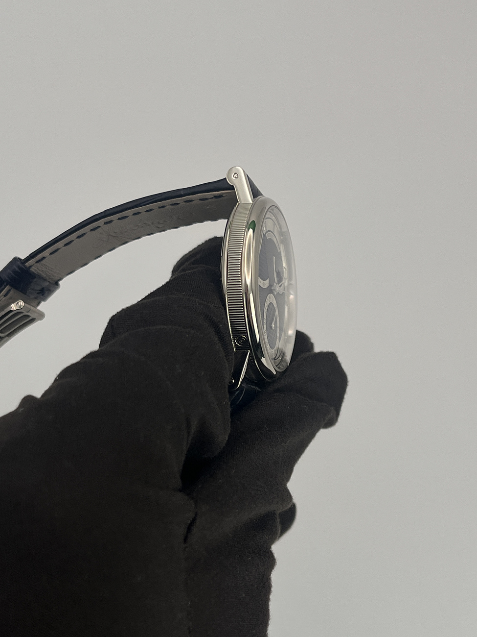 Часы Breguet  Classique 7137 White Gold 39Mm  7137BB/Y5/9VU