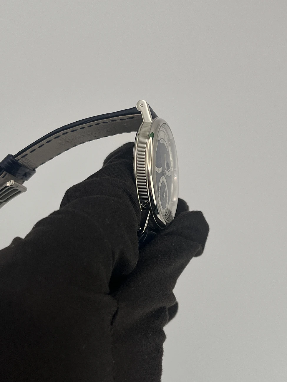 Часы Breguet  Classique 7137 White Gold 39Mm  7137BB/Y5/9VU