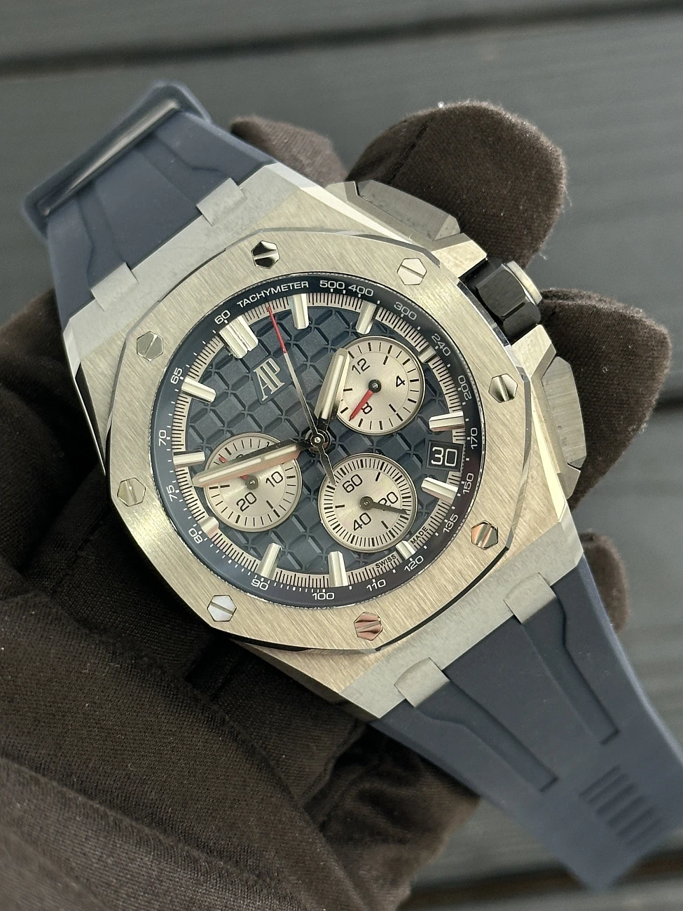 Часы Audemars Piguet  Royal Oak Offshore Selfwinding Chronograph Titanium 43Mm  26420TI.OO.A027CA.01