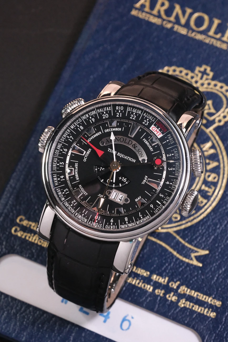 Часы Arnold &amp; Son  Hornet World Timer Automatic  1H6AS.B05A.C79F