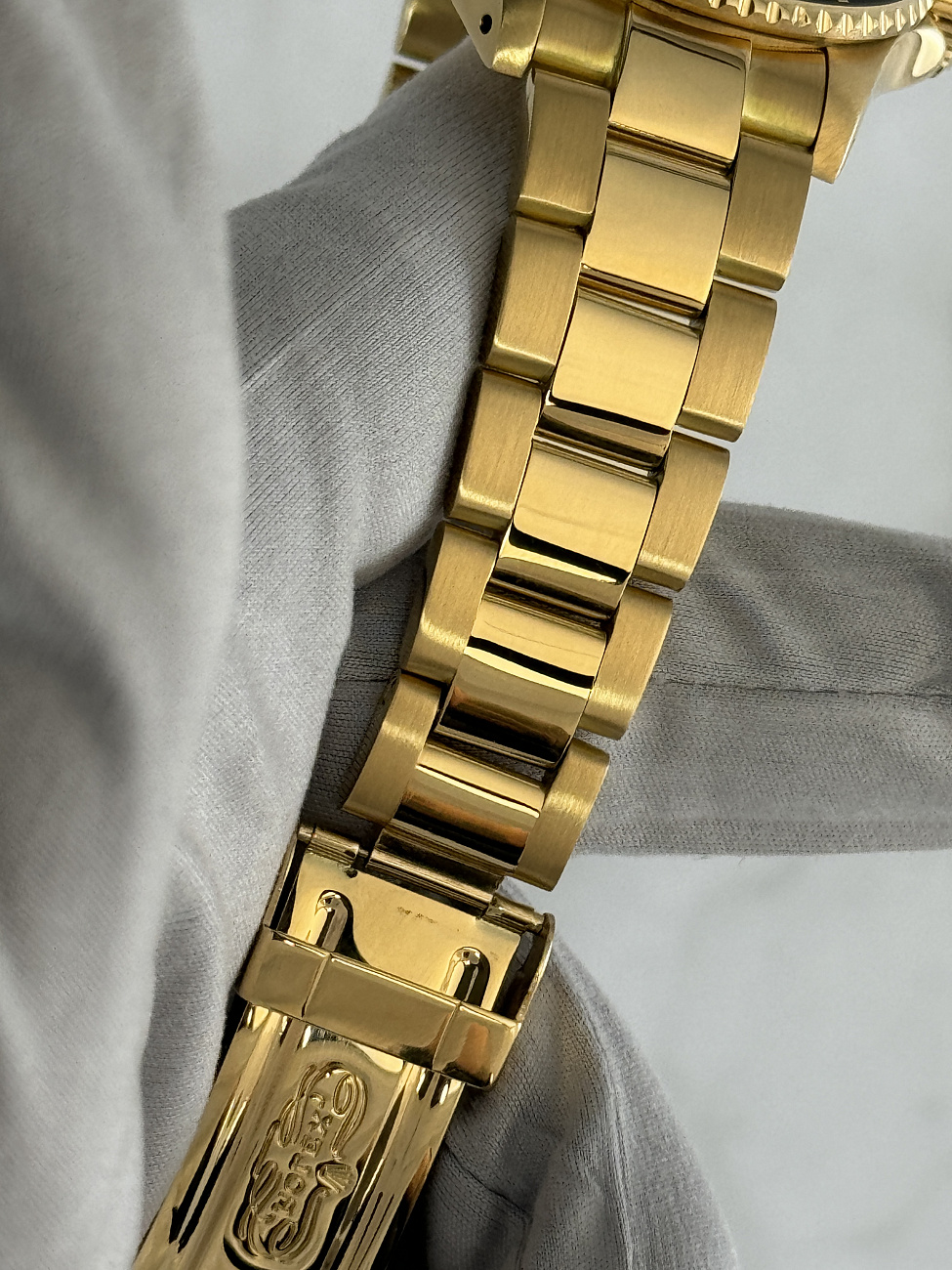 Часы Rolex  Submariner Yellow Gold Watch Black Dial  16618