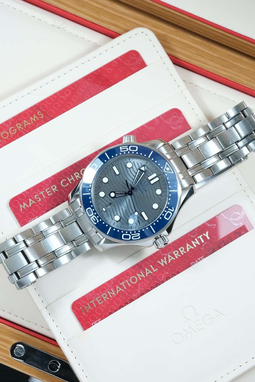 Часы Omega  Seamaster Diver 300M Co‑Axial Master Chronometer 42 Mm  210.30.42.20.06.001