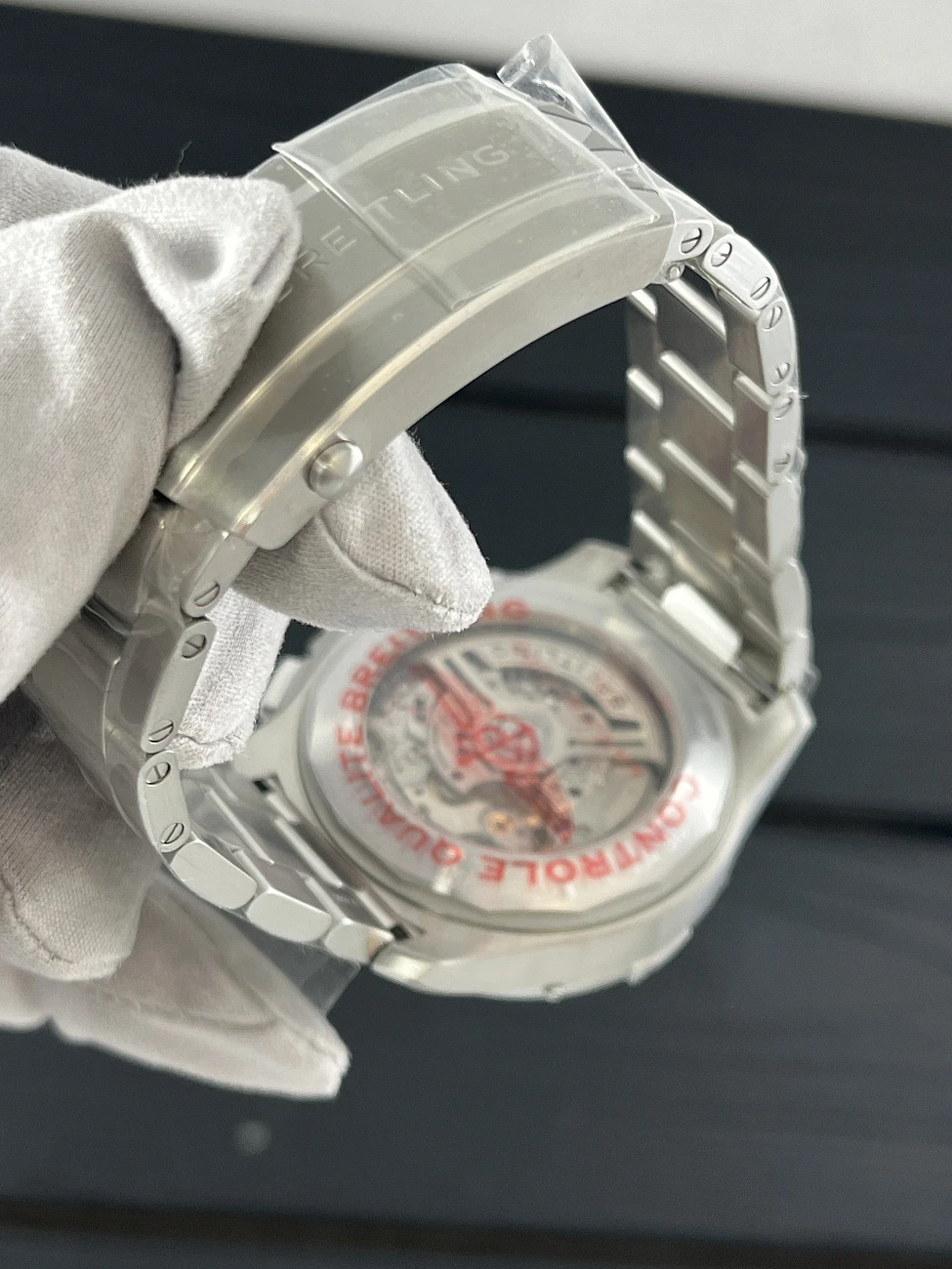 Часы Breitling  Avenger B01 Chronograph 44Mm  AB0147101C1A1