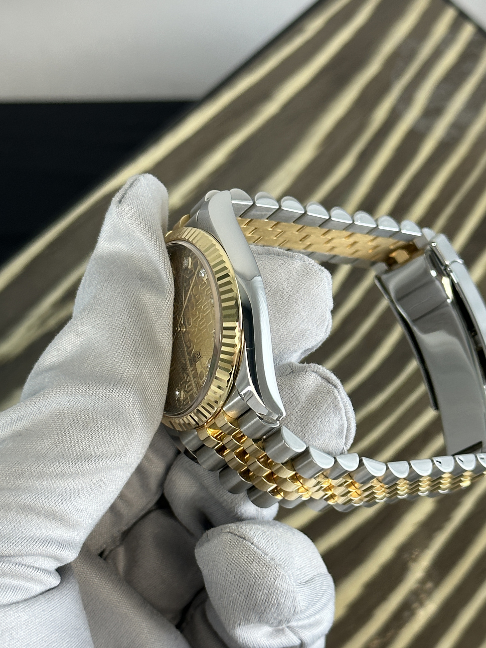 Часы Rolex  Datejust 36Mm Steel & Yellow Gold Pattern Motif  126233