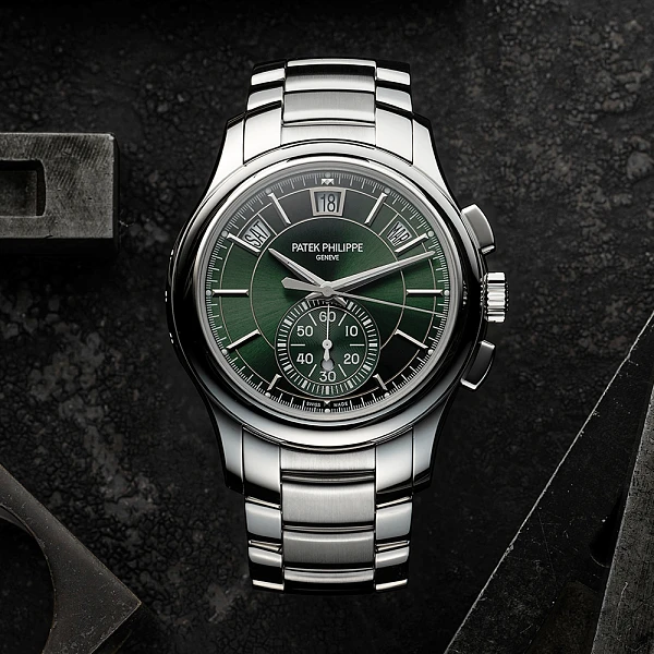 Часы Patek Philippe  Annual Calendar Chronograph Green  5905/1A-001