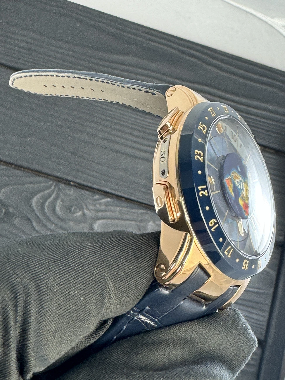 Часы Ulysse N  Moonstruck Rose Gold  1062-113