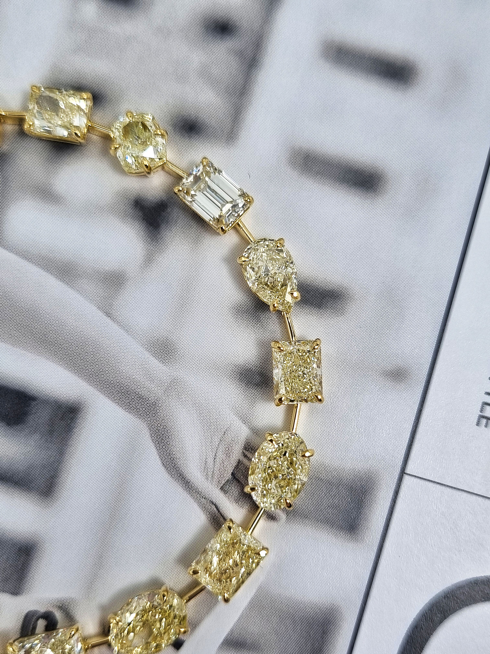 Украшение GIA  Браслет с бриллиантами 16,69 ct. Mixed Shape    