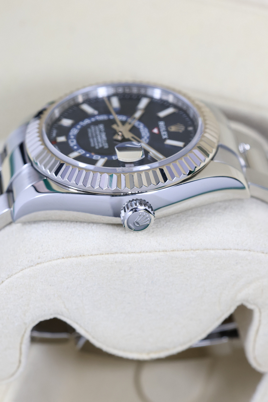 Часы Rolex  Sky-Dweller Steel Blue Dial  326934