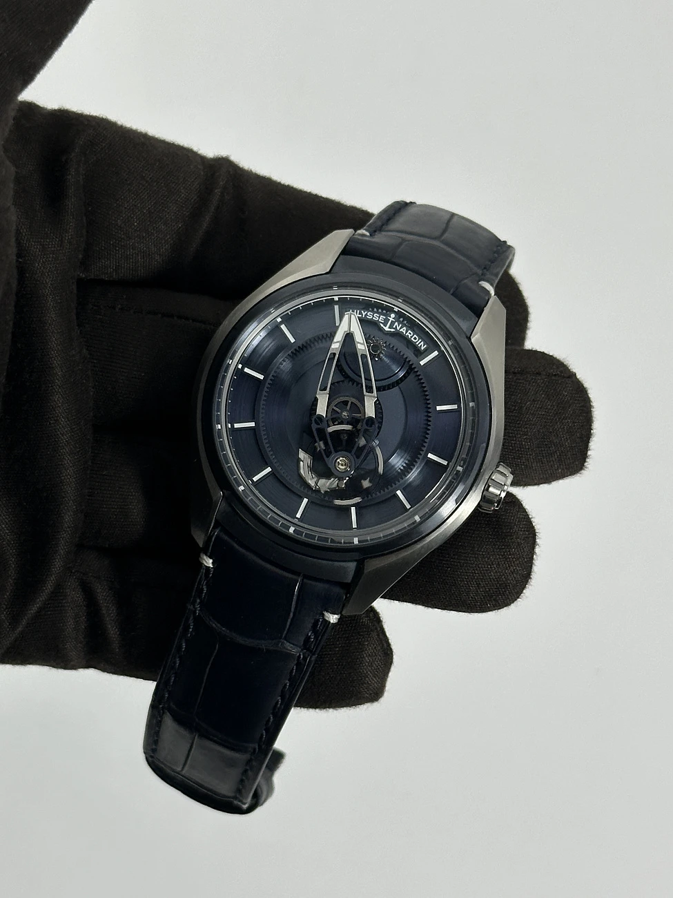 Часы Ulysse N  Freak X Ti Blue 43Mm  2303-270/03