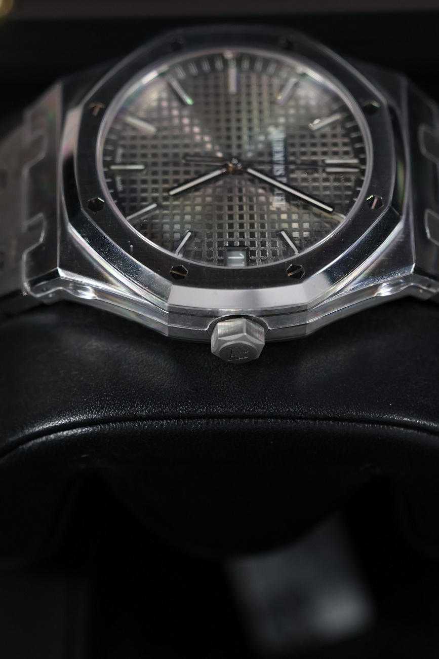 Часы Audemars Piguet  Royal Oak 41Mm Grey Dial  15500ST.OO.1220ST.02