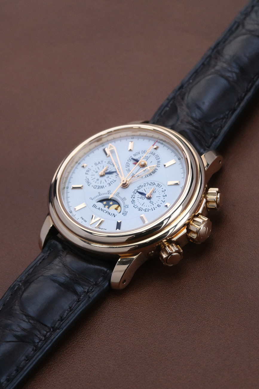Часы Blancpain  Léman Perpetual Calendar Chronograph 18K Yellow Gold  2585-1418-53